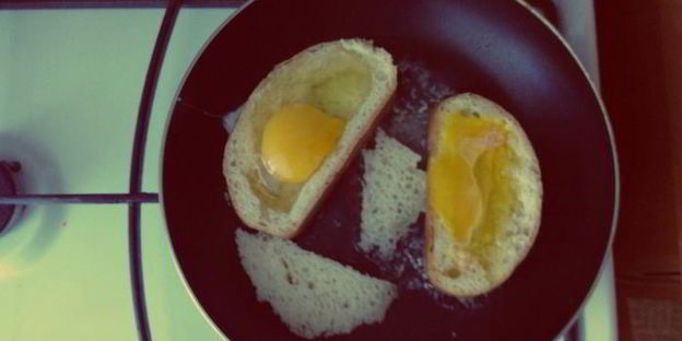 бутерброд с яйцом