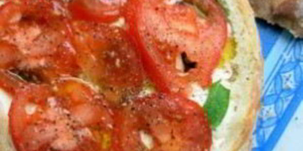 бутерброды на пикник на природе