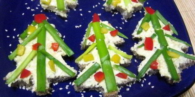 бутерброды новогодняя елочка