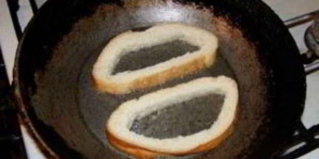 бутерброды с чесноком и сыром