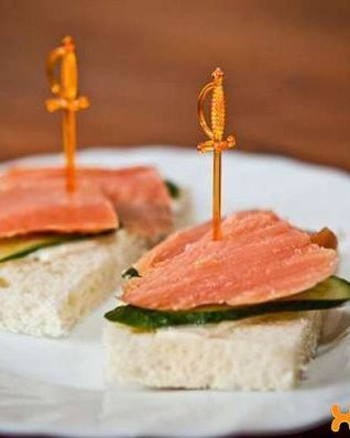 Бутерброды с красной рыбой