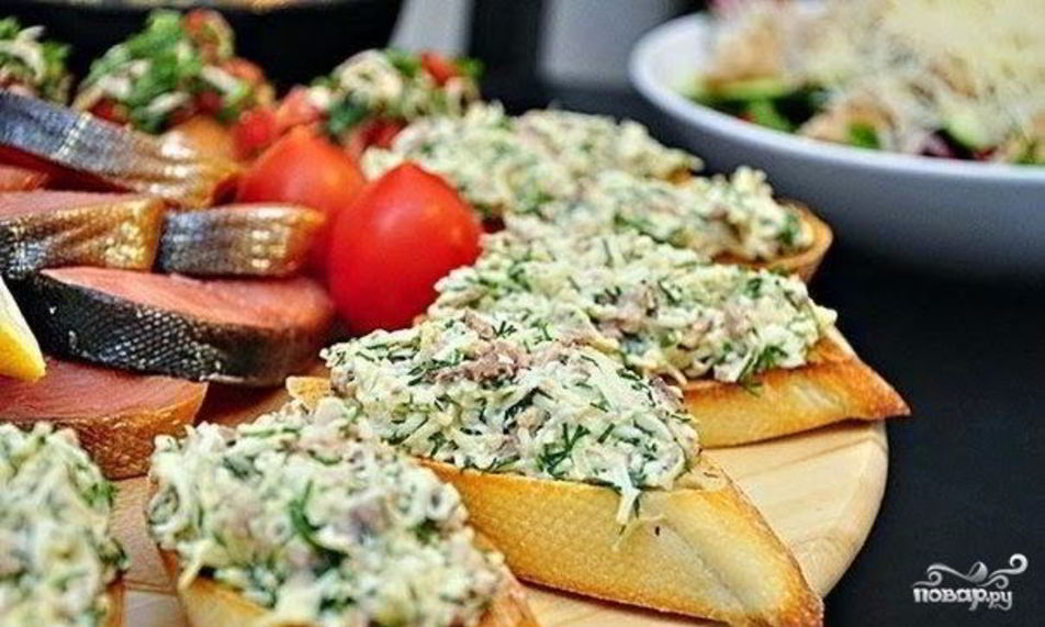 Рецепт бутербродов с печенью трески и яйцами