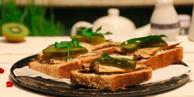 бутерброды со шпортами