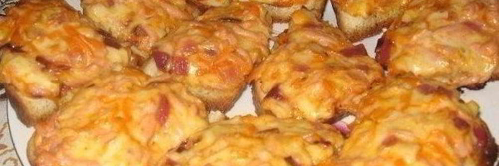 Простые горячие бутерброды в духовке