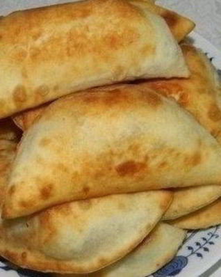 Быстрые сочные чебуреки с фаршем