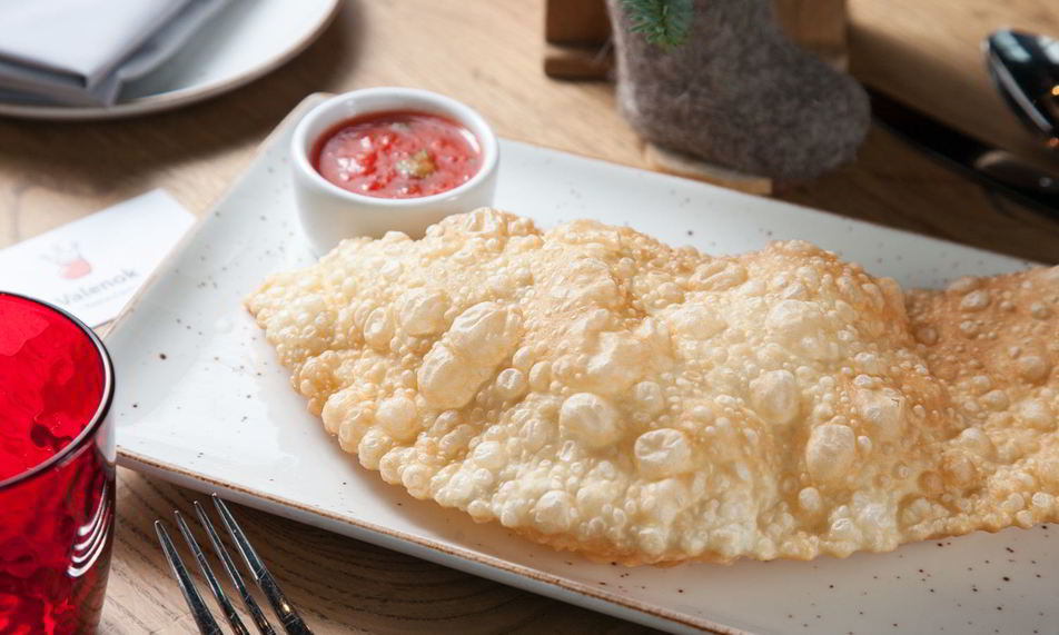 Рецепт чебурека с брынзой