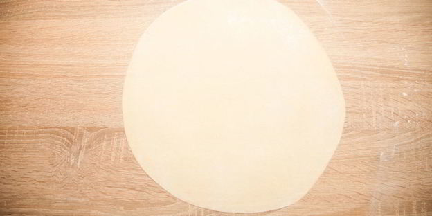 чебурек с брынзой