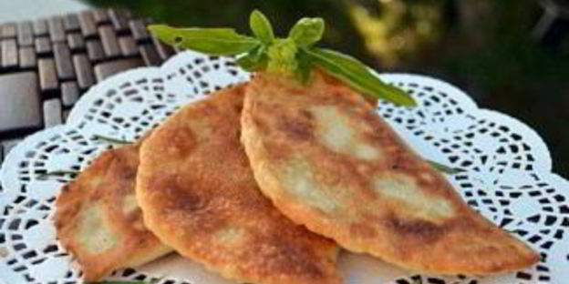 чебуреки домашние с мясом