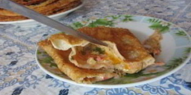 чебуреки на сковороде