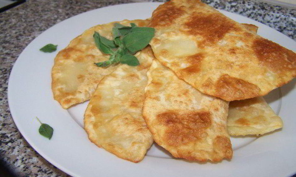 Рецепт чебуреков на заварном тесте