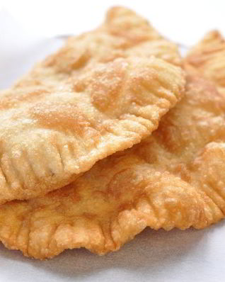 Чебуреки с бараниной из простого теста