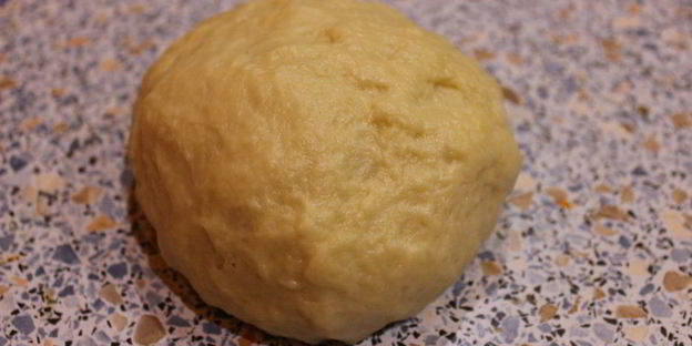 чебуреки с фаршем и сыром