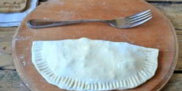 чебуреки с грибами и сыром