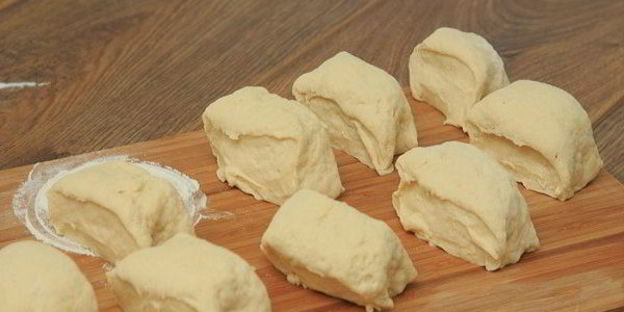 чебуреки с мясом на минеральной воде