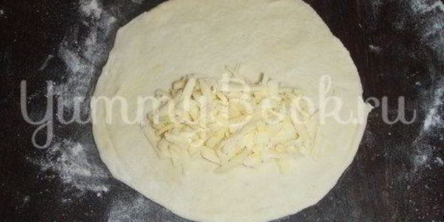 чебуреки с сыром