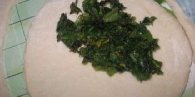 чебуреки с зеленью