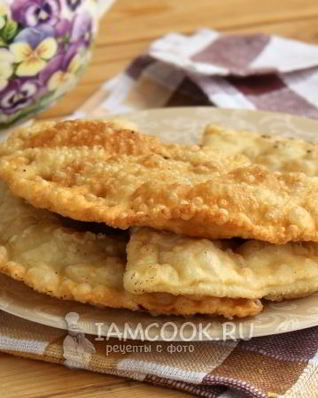 Чебуреки в мультиварке