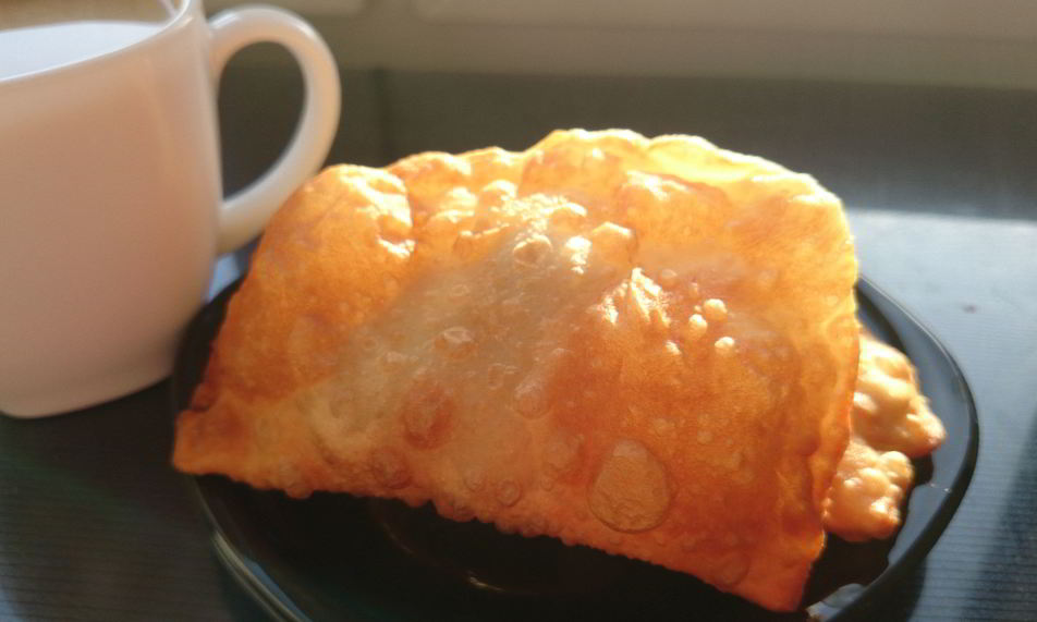 Рецепт мини-чебуреков из заварного теста