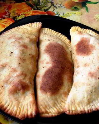 Печеные чебуреки в духовке