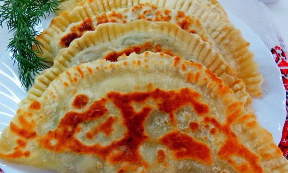 Рецепт постных чебуреков с картофелем и грибами