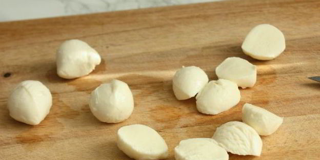 фаршированные помидоры в остром соусе