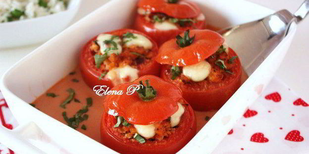 фаршированные помидоры в остром соусе