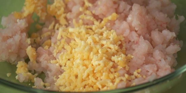 фаршированные яйца ассорти и овощное пюре