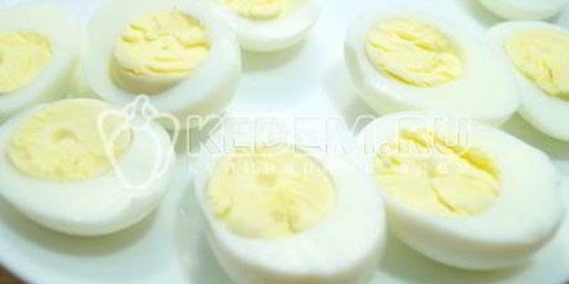 фаршированные яйца карри