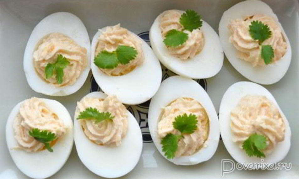 Рецепт фаршированных яиц с икрой трески, минтая