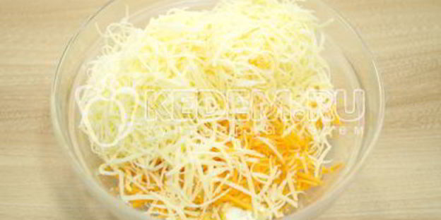 фаршированные яйца с сыром