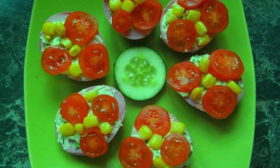 Рецепт гламурных фаршированных яиц