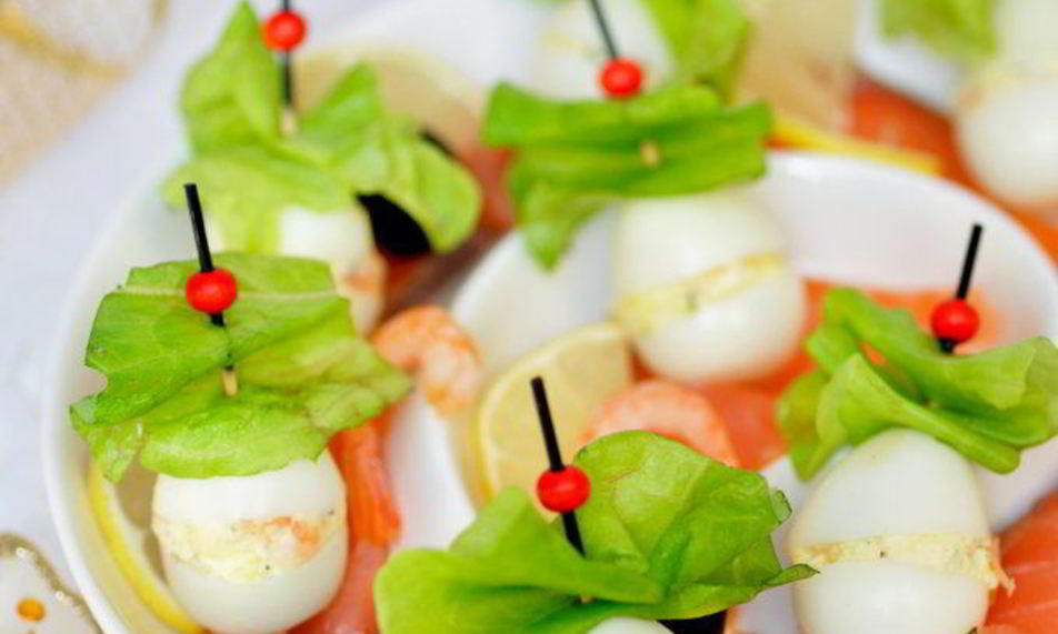 Рецепт перепелиных яиц, фаршированных слабосоленой семгой