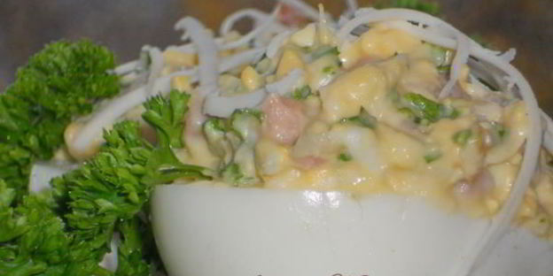 яйца фаршированные балыком