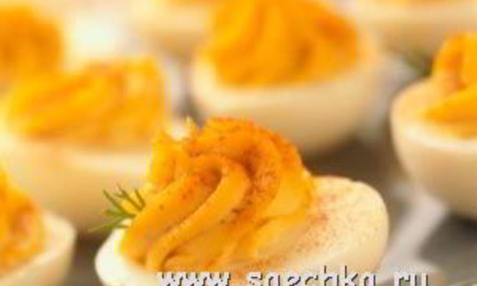 Рецепт яиц, фаршированных луком