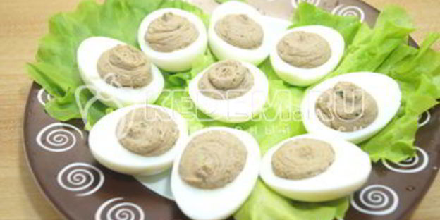 яйца фаршированные печенью