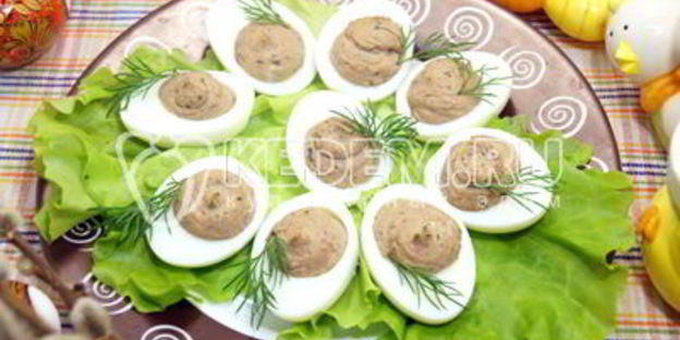 яйца фаршированные печенью