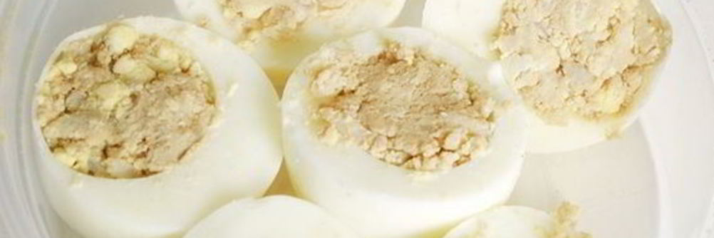 Яйца, фаршированные рисом