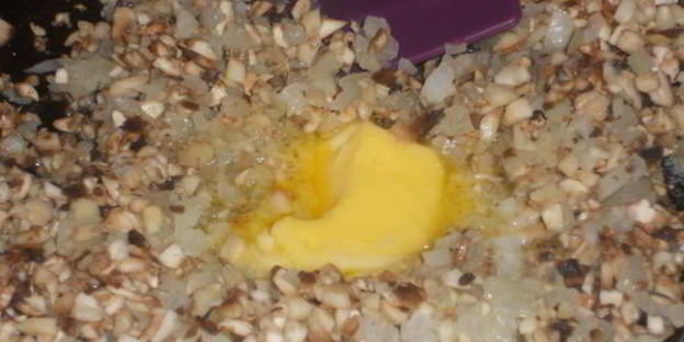 яйца фаршированные с грибами