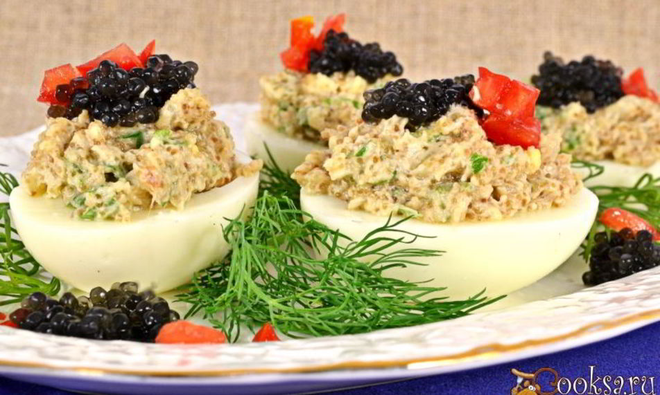 Рецепт яиц фаршированных селедочной икрой