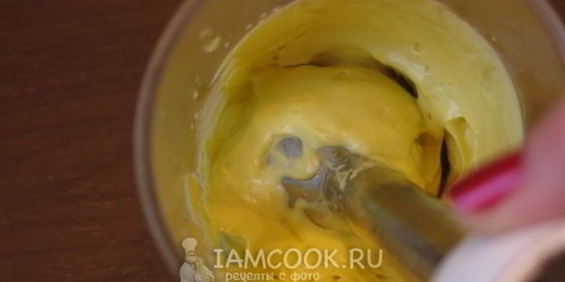 яйца фаршированные в цветном желе