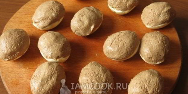 яйца фаршированные в цветном желе