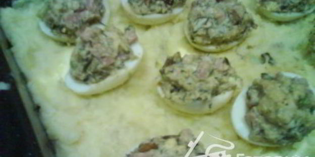 яйца фаршированные ветчиной