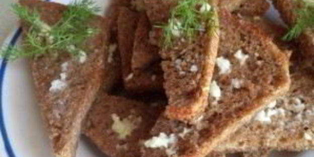 чесночные гренки в духовке