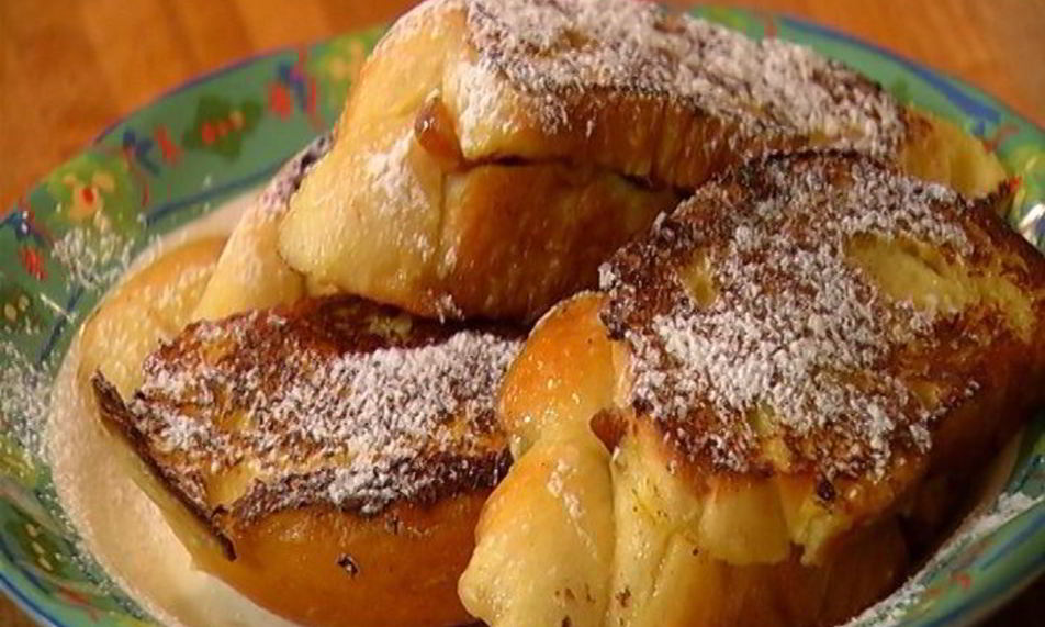 Рецепт французских гренков с сушеной вишней и курагой