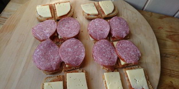 горячие мини-гренки