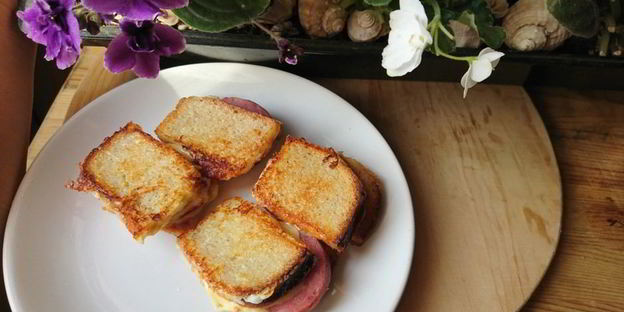 горячие мини-гренки