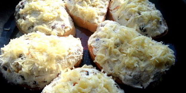 горячие творожные гренки