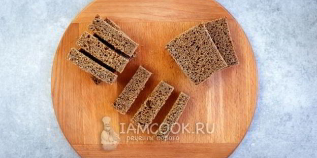 гренки из бородинского хлеба с чесноком