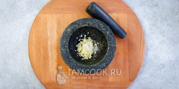 гренки из бородинского хлеба с чесноком