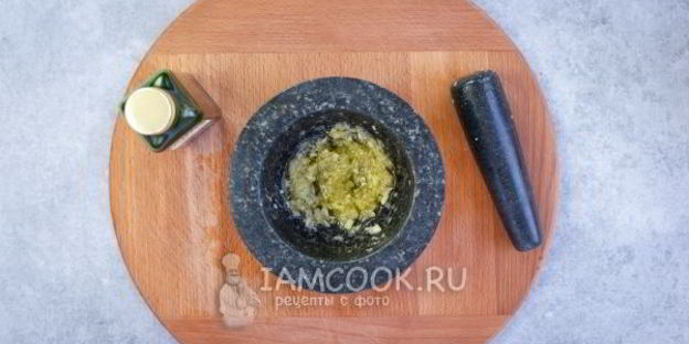 гренки из бородинского хлеба с чесноком